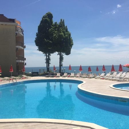Helios Hotel Balchik Esterno foto