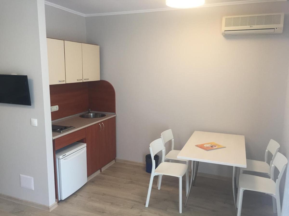 Helios Hotel Balchik Esterno foto