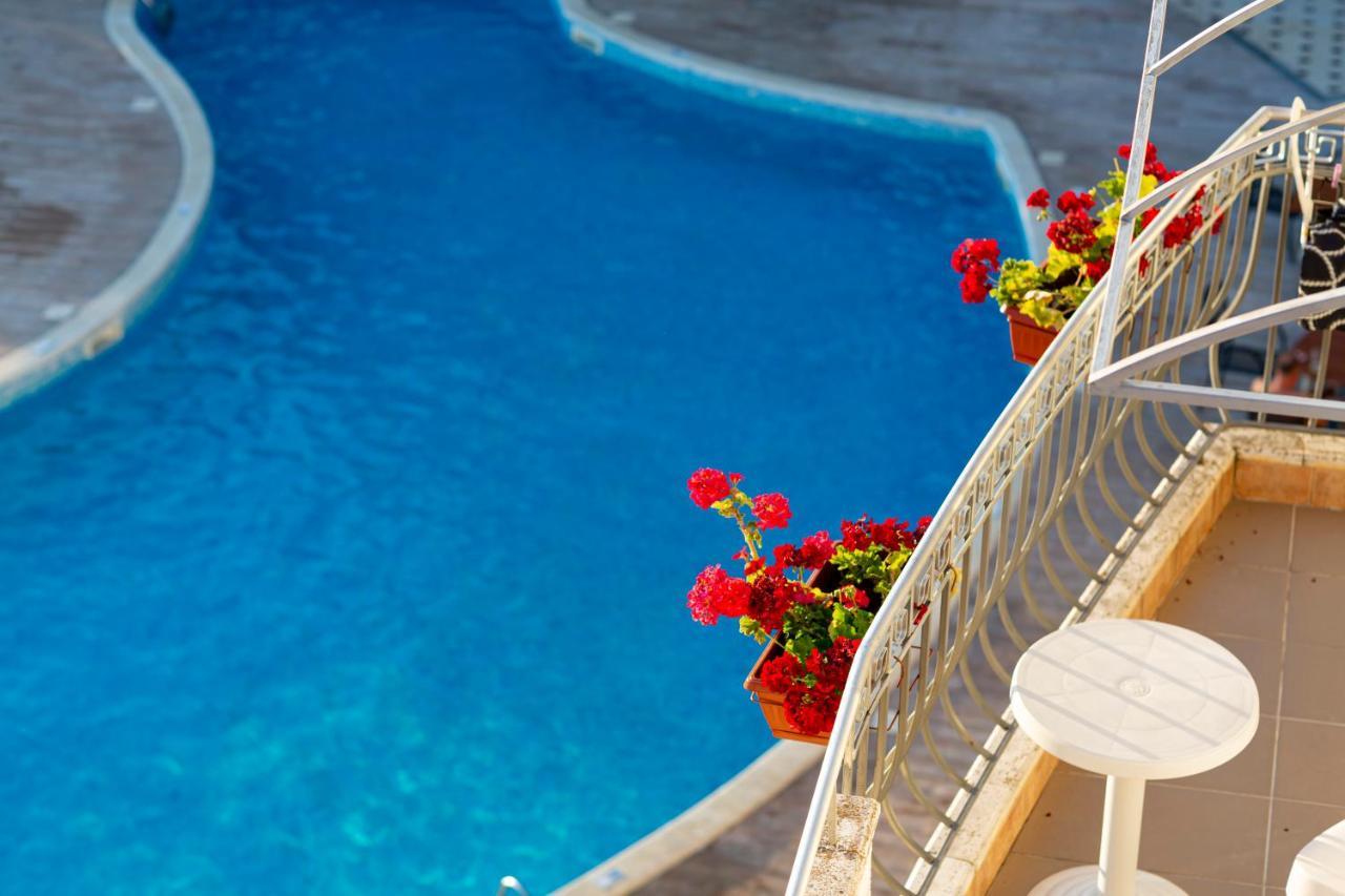 Helios Hotel Balchik Esterno foto