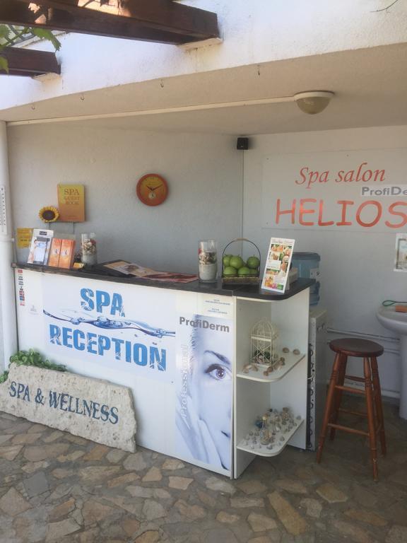 Helios Hotel Balchik Esterno foto