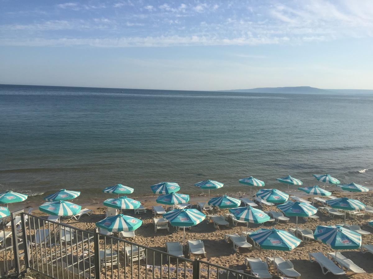 Helios Hotel Balchik Esterno foto